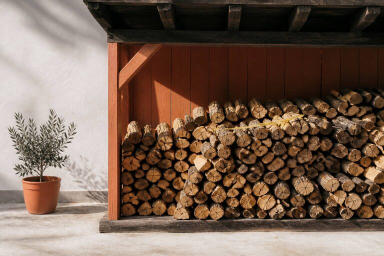 Le stère de bois : comprendre son volume, son prix et ses usages